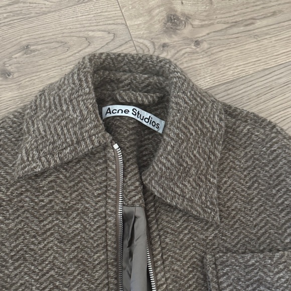 Women's Oversized Brown Jacket - Picture 4 of 5